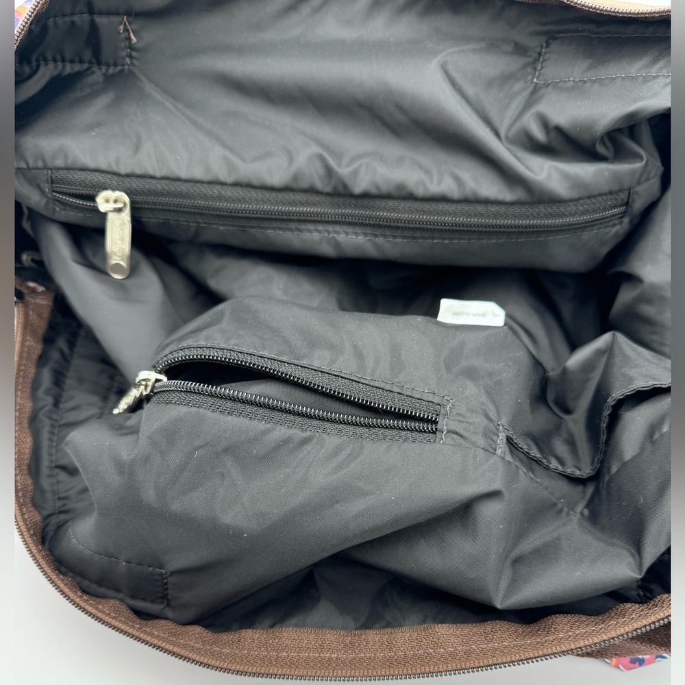 LesportSac Large Brown Paisley Duffle Bag - Picture 5 of 7